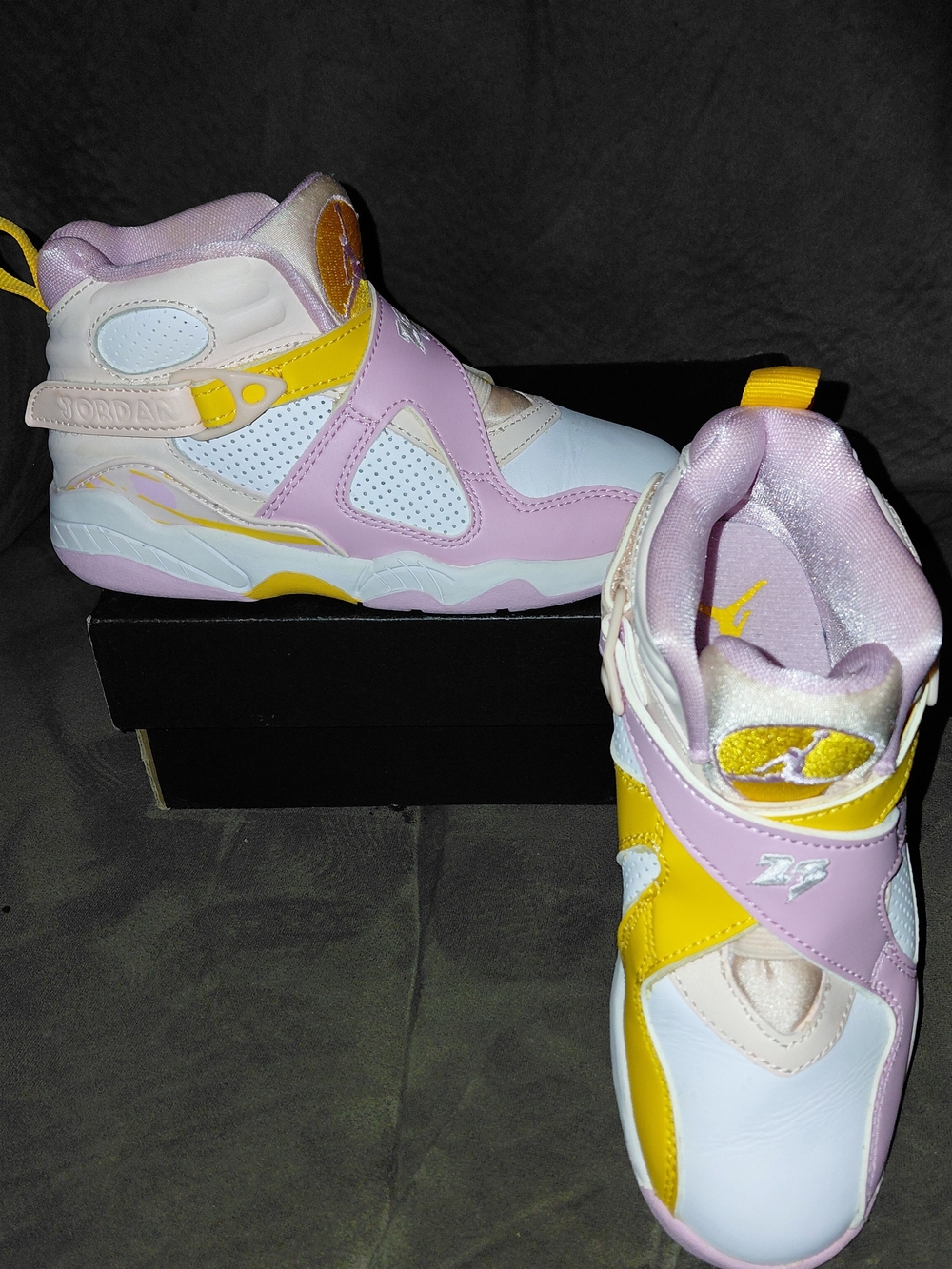 Nike Jordan 8 Retro Girl Sneakers Size: 11C
